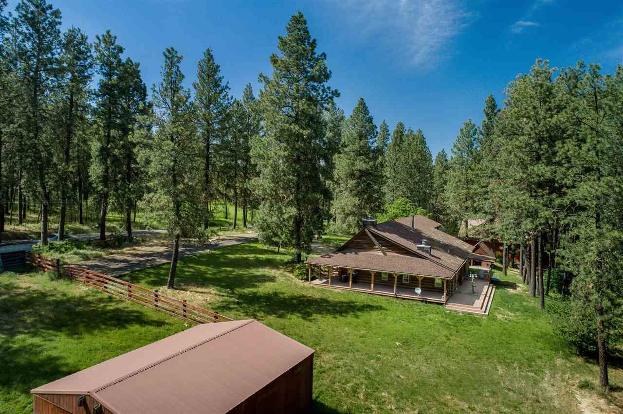 Property Photo:  19611 S Yale Rd  WA 99031 