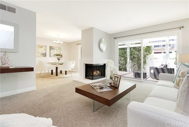 Property Photo: 25061 Silverleaf Lane CA 92653