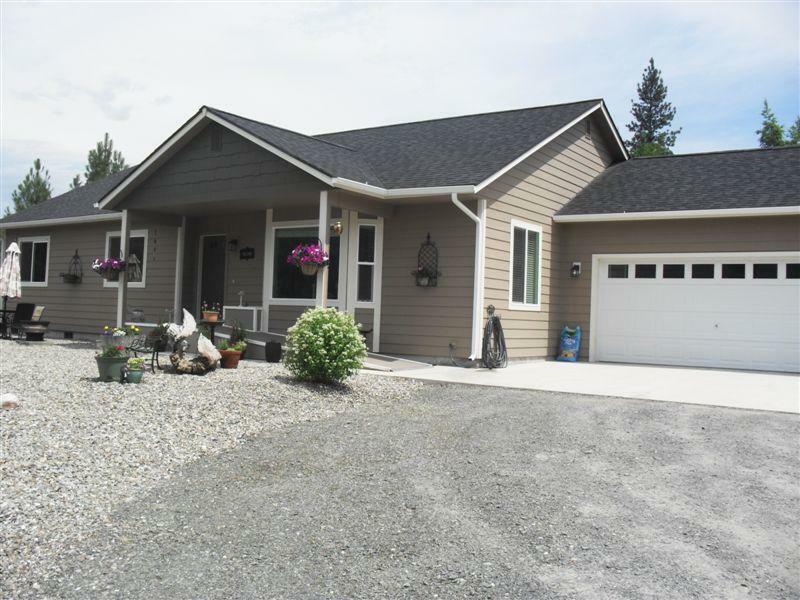 Property Photo:  1379 Deer Run Way  WA 99141 