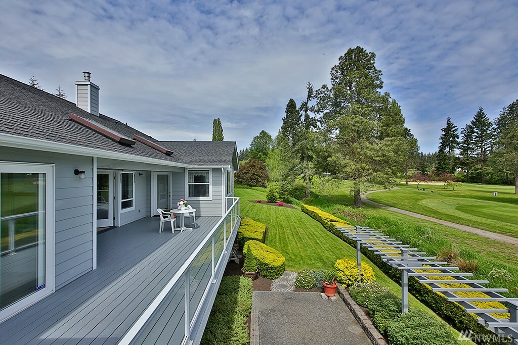 Property Photo:  2562 Hillis Dr  WA 98260 