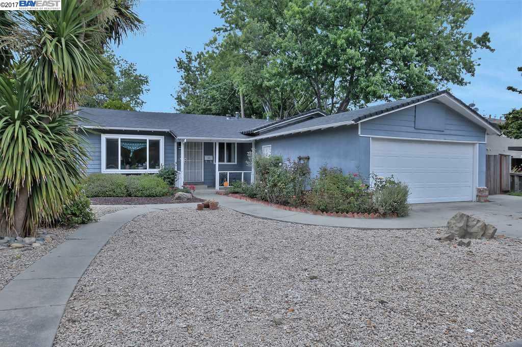Property Photo: 4627 Balboa Way CA 94536