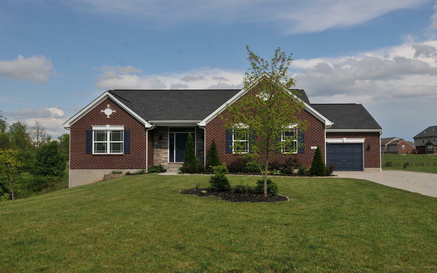 Property Photo:  6816 Edgewood Drive  KY 41005 