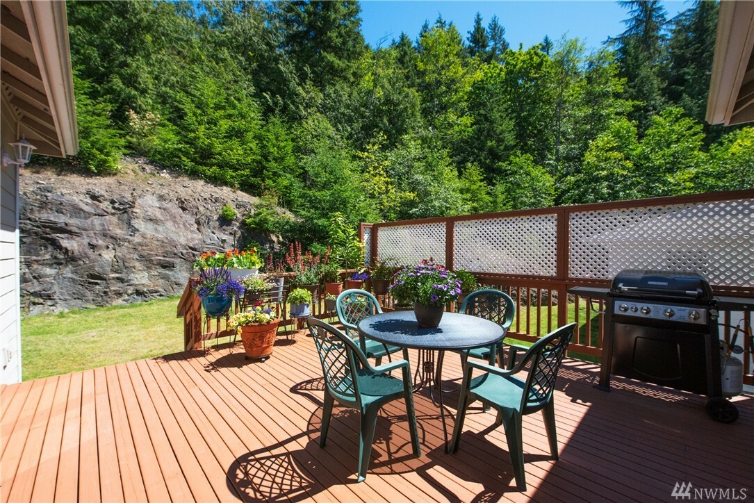 Property Photo:  3701 Cedar Glen Wy  WA 98221 