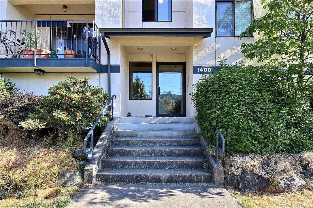 Property Photo: 1400 NW 60th St 401 WA 98107