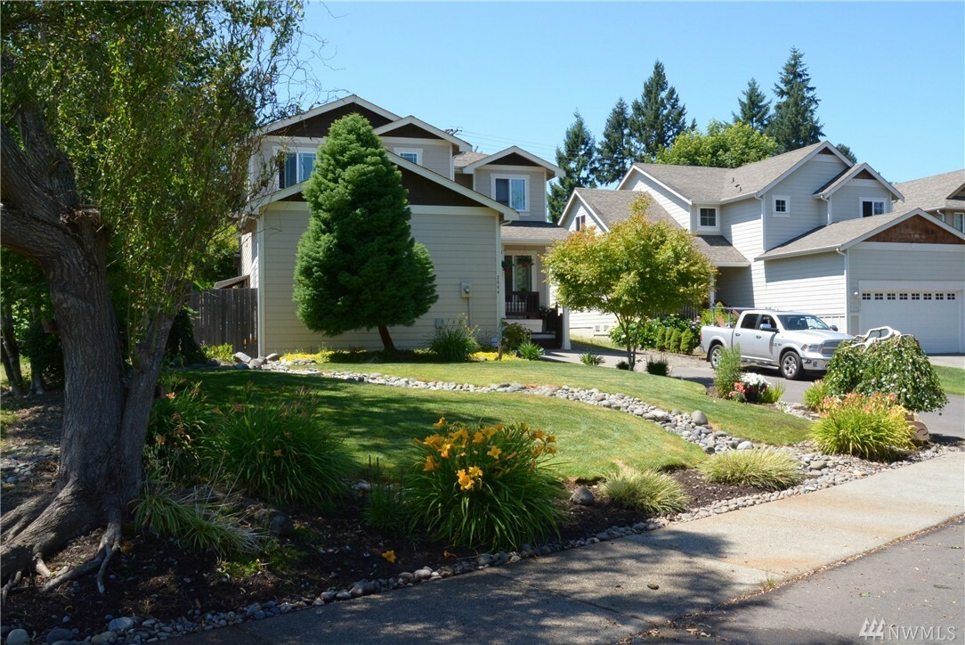 Property Photo:  2844 Glendale Dr W  WA 98466 