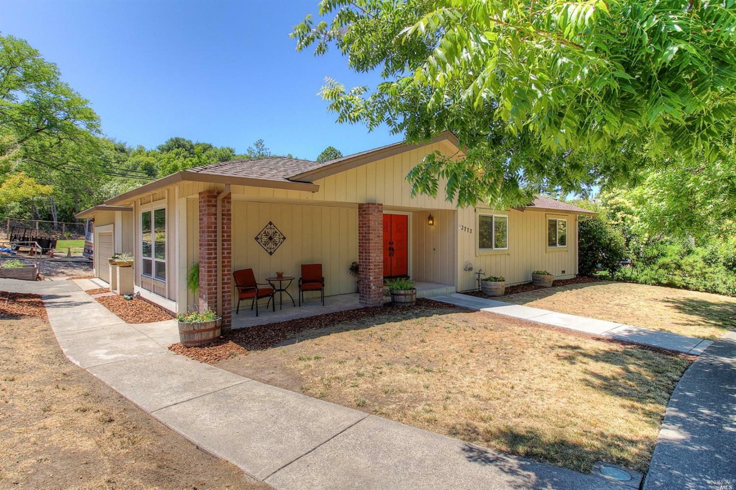 Property Photo: 2772 Canterbury Drive CA 95405