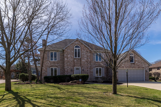 Property Photo:  1304 Margate Court  IL 60540 