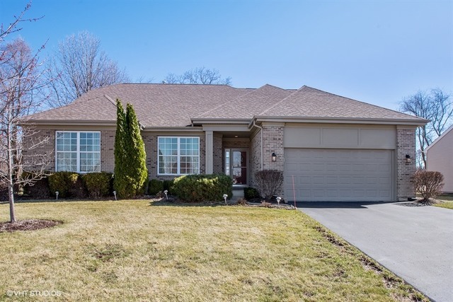 Property Photo:  2444 Fen View Circle  IL 60042 