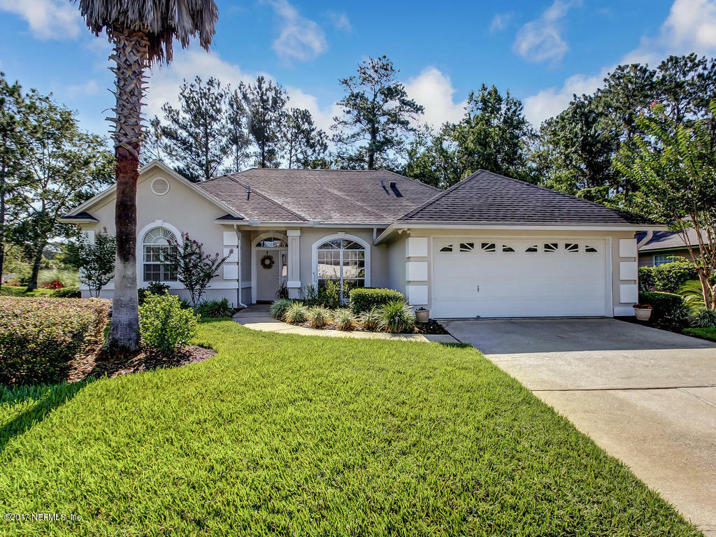 Property Photo:  1501 Pokeberry Way  FL 32003 