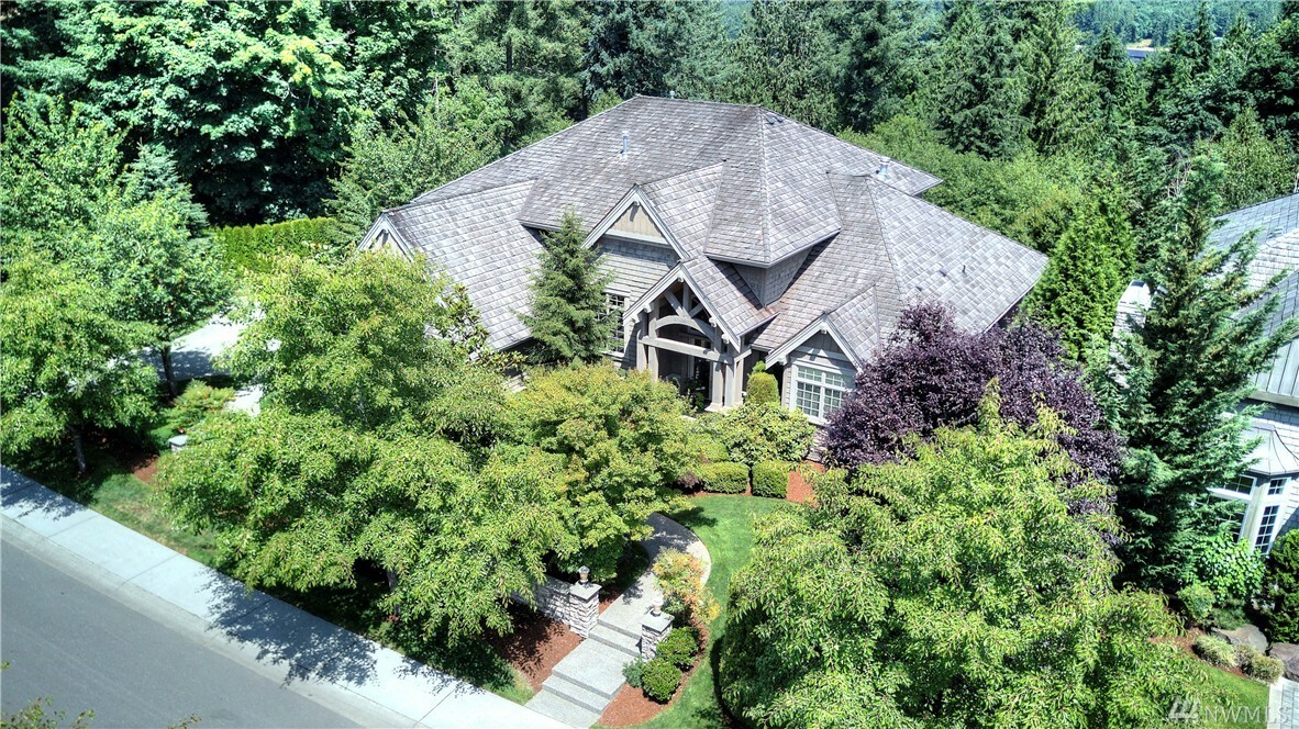 Property Photo:  2132 279th Dr SE  WA 98075 