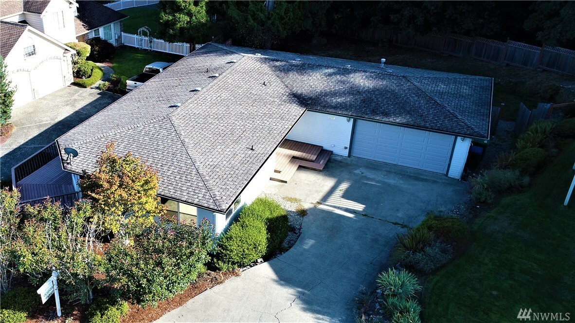 Property Photo:  7598 Alki View Ct  WA 98366 