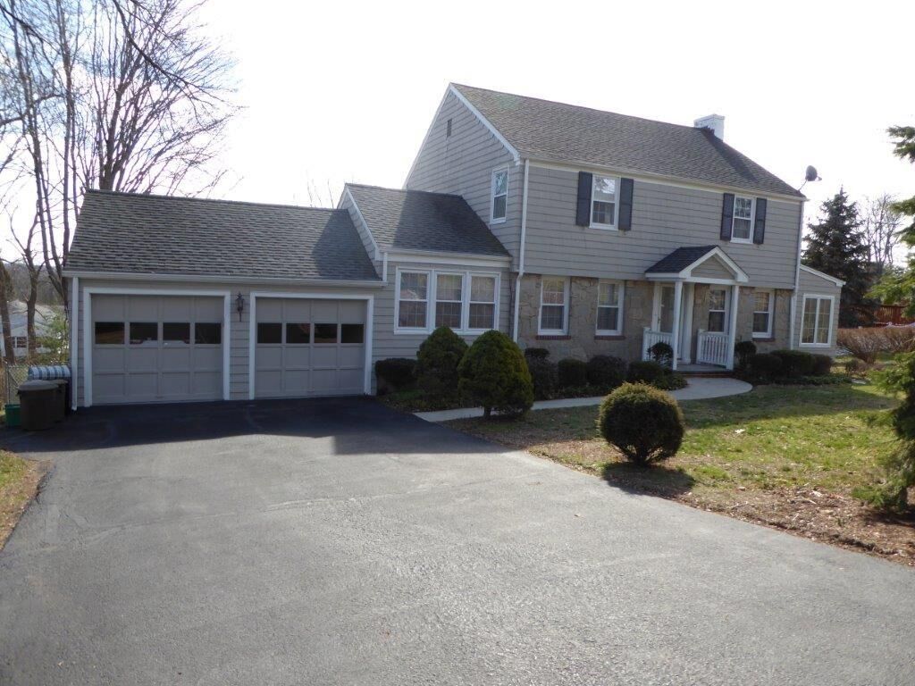 Property Photo:  4 Bradstreet Terrace  CT 06473 