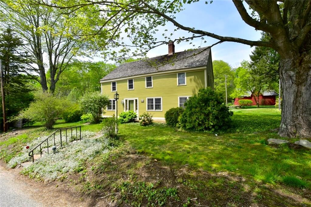 Property Photo:  26 Chittenden Hill Road  CT 06498 