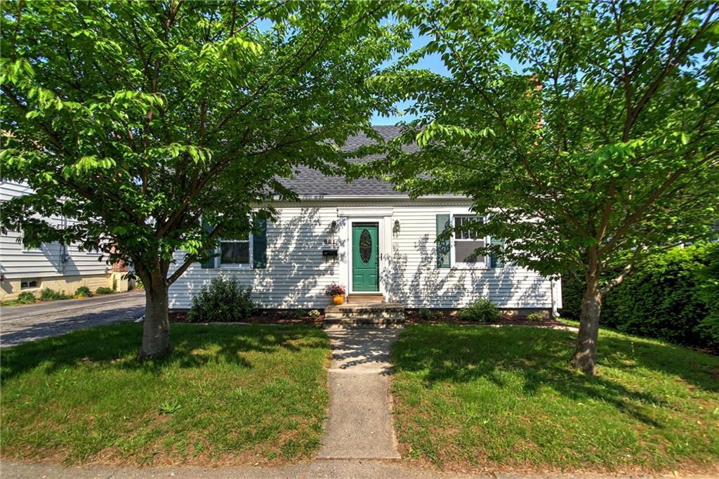 Property Photo: 681 Stratford Road CT 06615