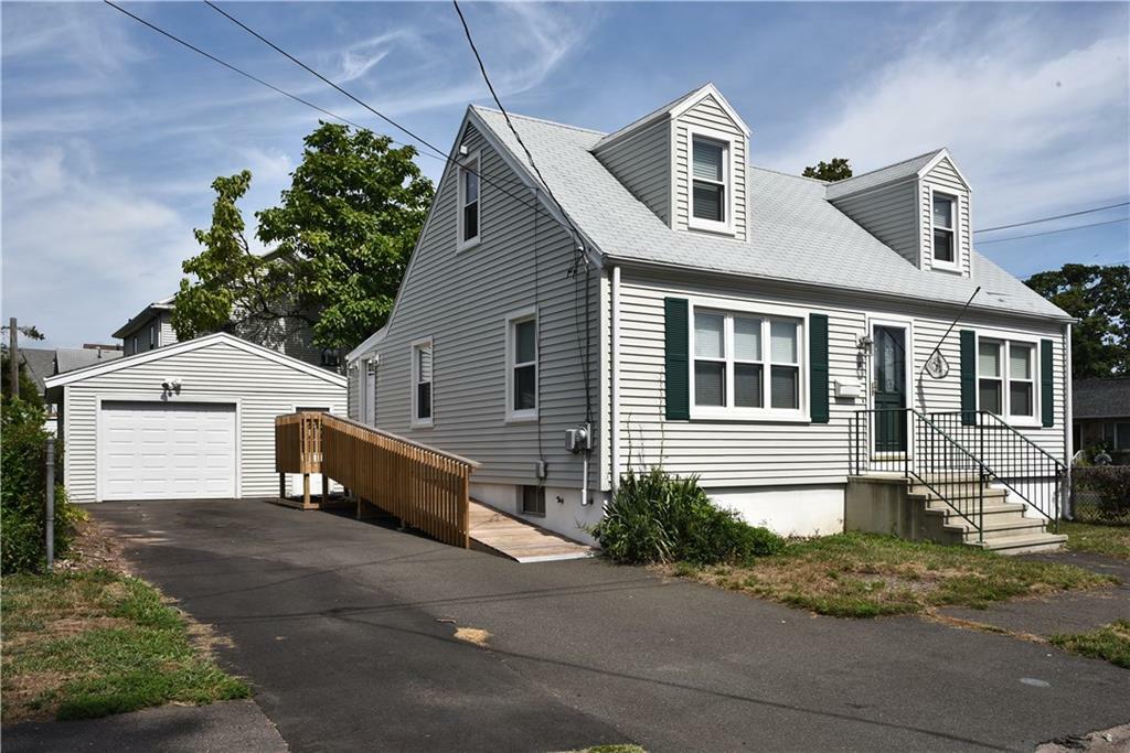 Property Photo:  13 North Street  CT 06516 