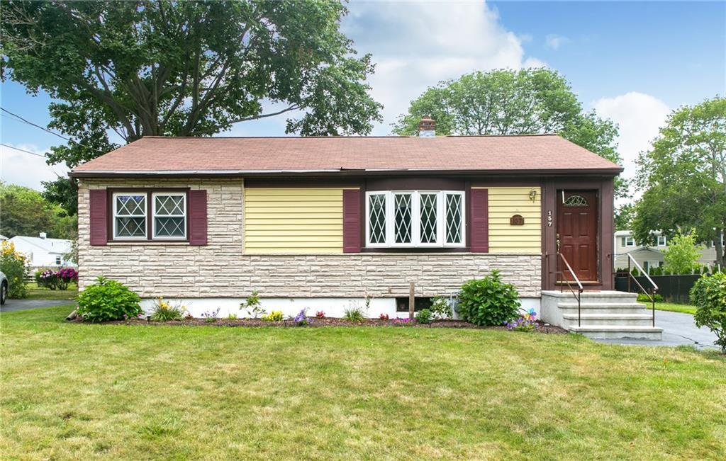 Property Photo: 157 Woodvale Road CT 06516