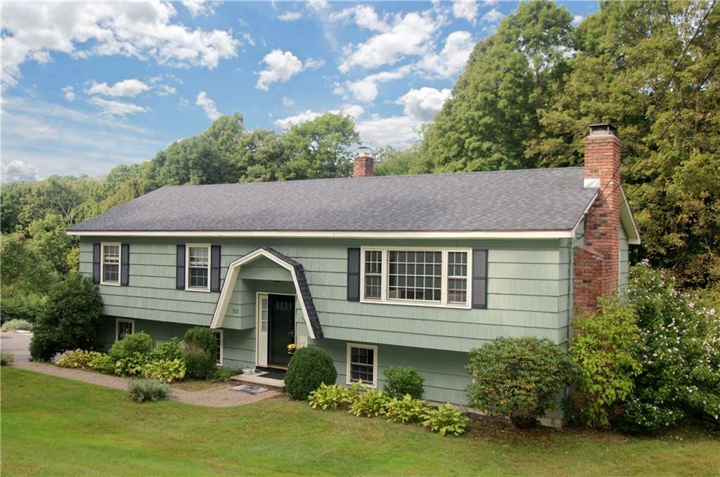 Property Photo:  920 Roxbury Road  CT 06488 