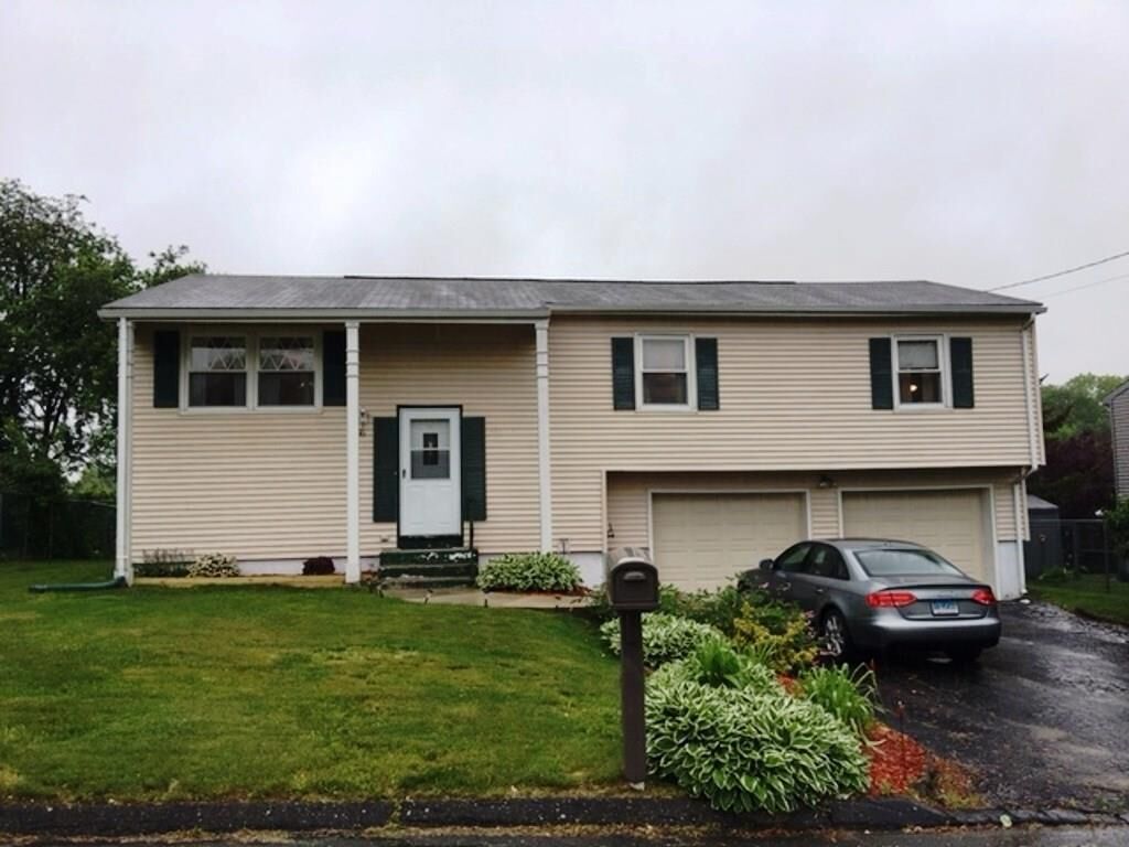 Property Photo: 66 Dellwood Drive CT 06708