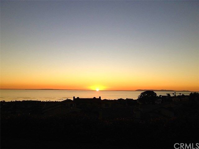 Property Photo:  621 Avenida Acapulco  CA 92672 