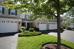 Property Photo: 2422 Oak Tree Lane IL 60586