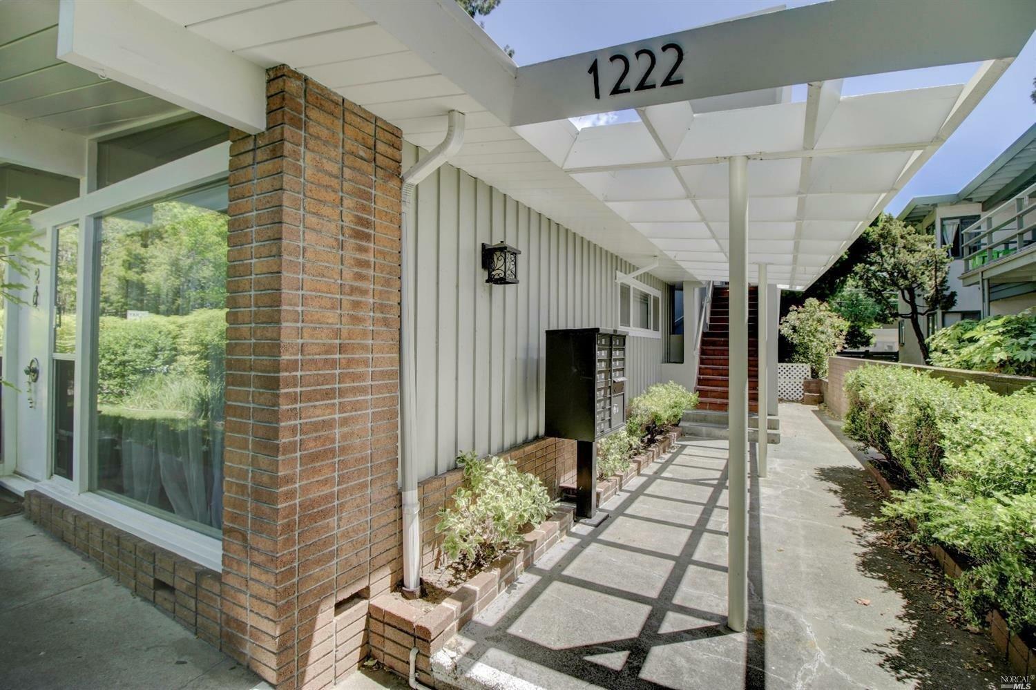 Property Photo:  1222 Irwin Street 8  CA 94901 