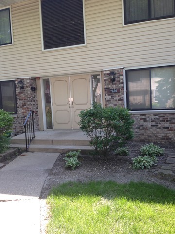 Property Photo:  2650 Mitchell Drive 2  IL 60517 