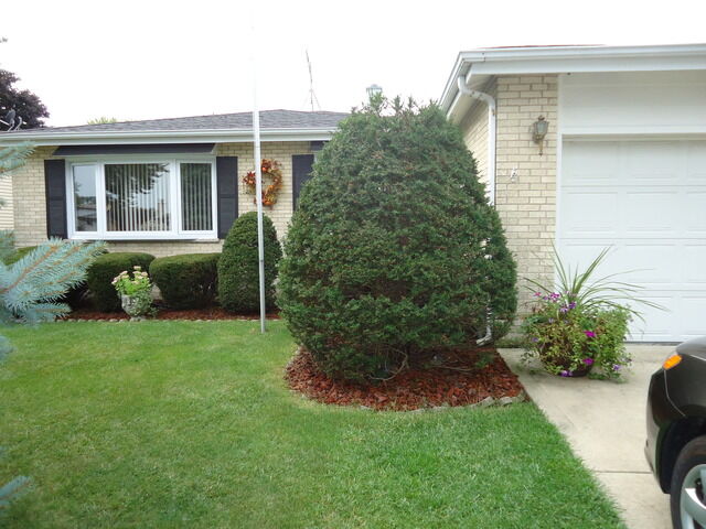 Property Photo:  78 S Adeline Avenue  IL 60101 
