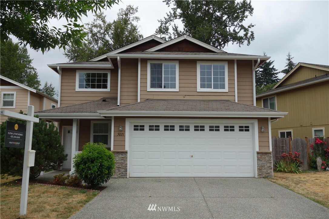 Property Photo:  5021 106th Street NE  WA 98270 