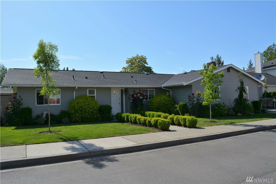 Property Photo: 15374 176th Dr SE WA 98272