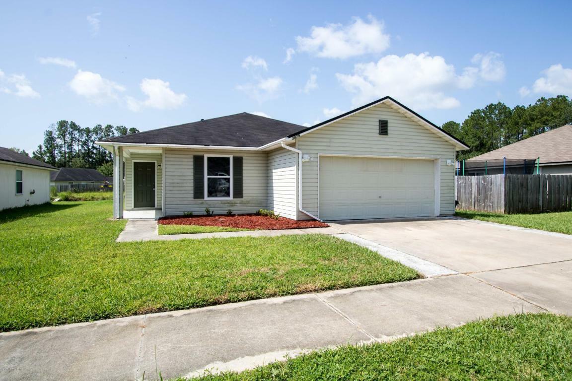 Property Photo:  3879 Hideaway Lane  FL 32068 