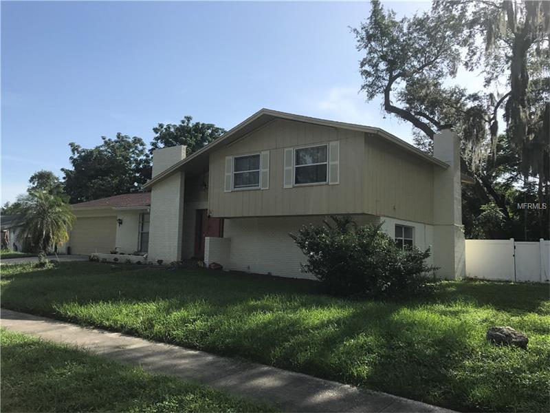 Property Photo: 509 Oakhurst Street FL 33511