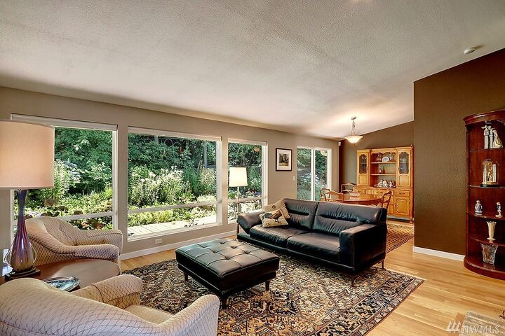 Property Photo: 11318 127th Place NE WA 98033