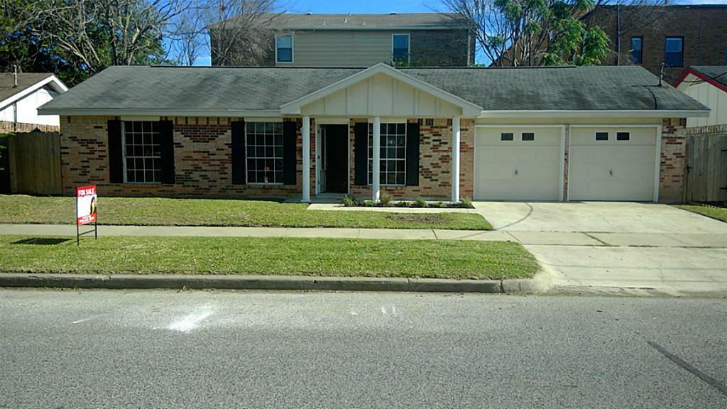 Property Photo: 4821 Avenue R TX 77551