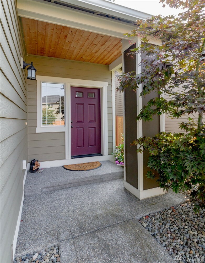 Property Photo:  18825 87th Av Ct E  WA 98375 