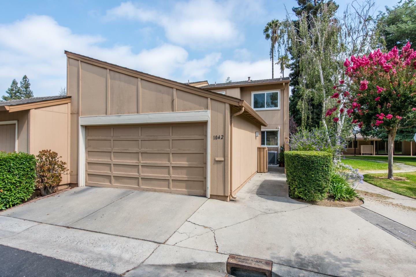 Property Photo: 1042 Whitebick Drive CA 95129
