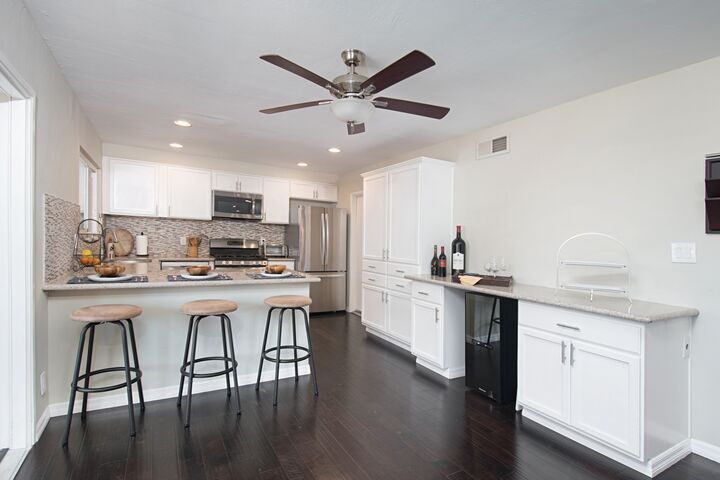 Property Photo:  1650 Freda Ln  CA 92007 