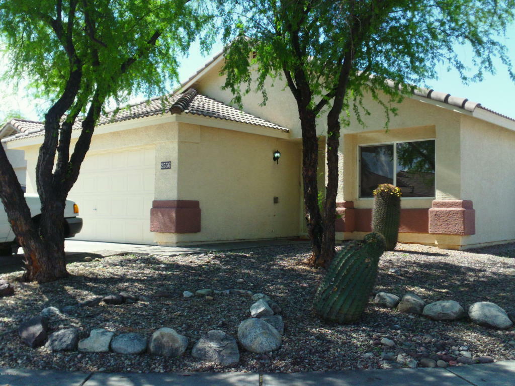 Property Photo:  2556 E Steppe Court  AZ 85755 