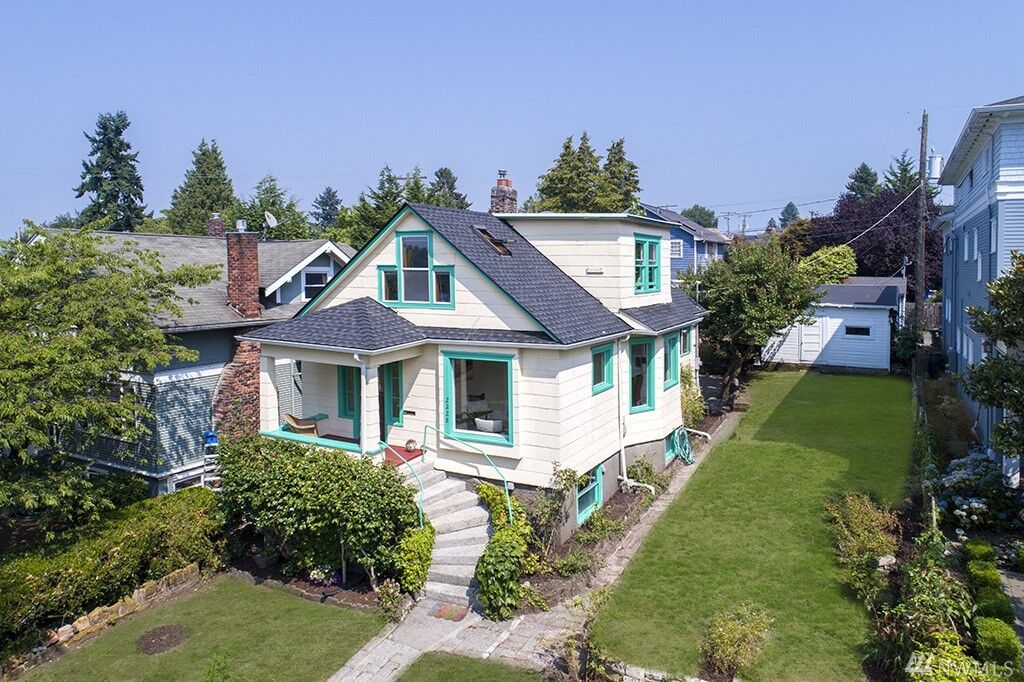 Property Photo: 2228 2nd Avenue W WA 98119