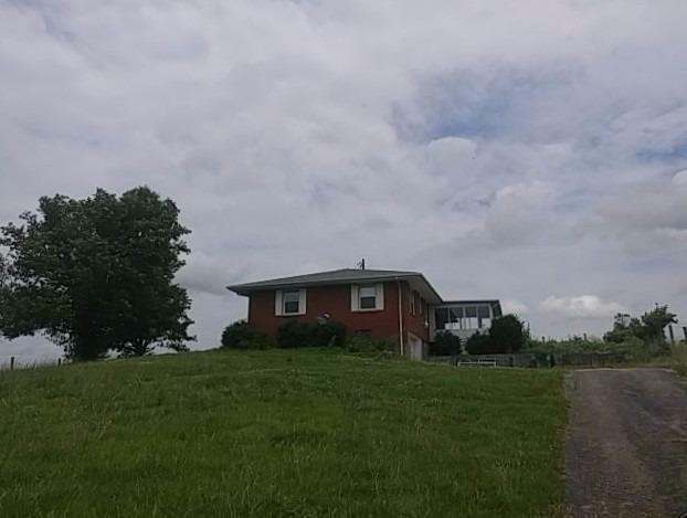 Property Photo:  825 Morris Road  KY 40391 