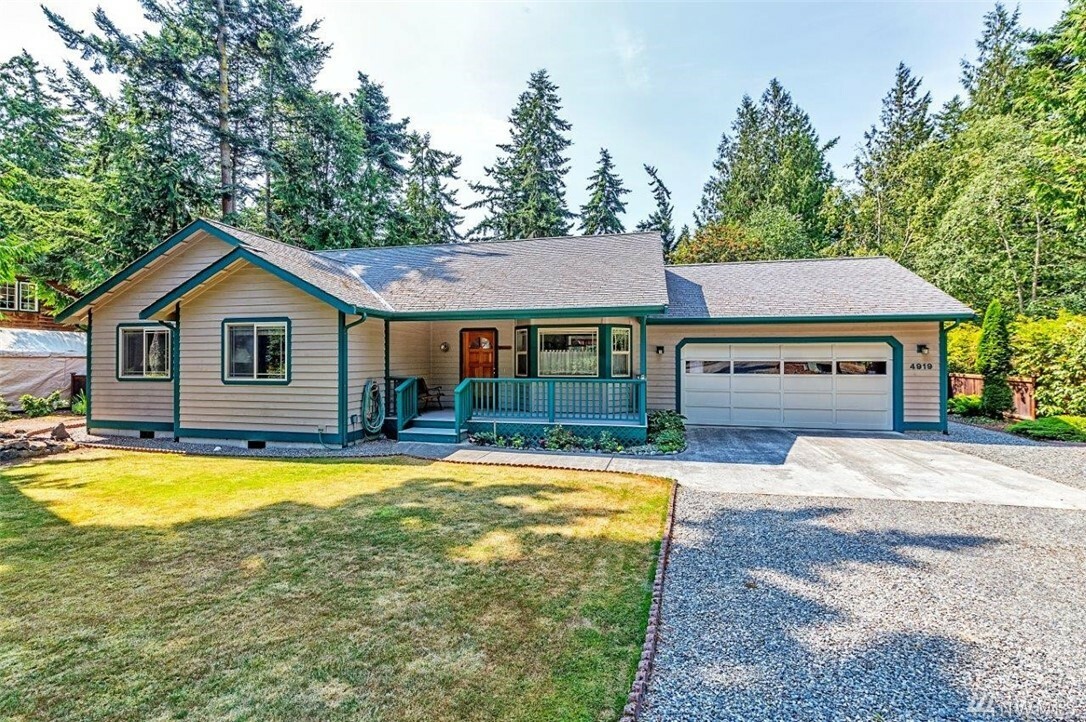 Property Photo:  4919 Bell St  WA 98368 