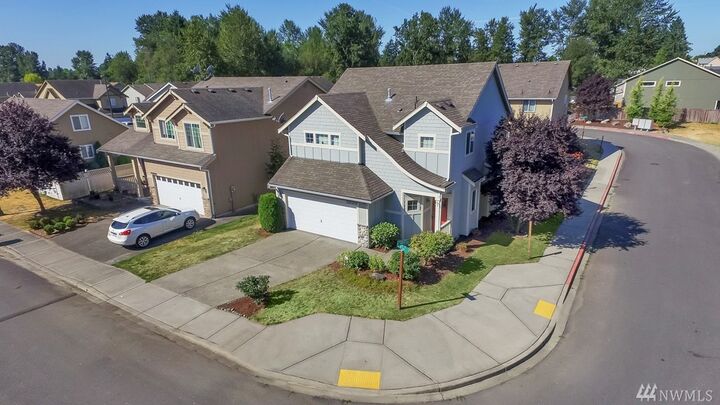 Property Photo:  4902 E F St  WA 98404 