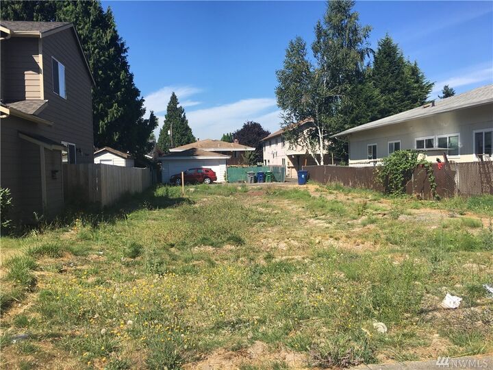 337 Factory Avenue N  Renton WA 98057 photo