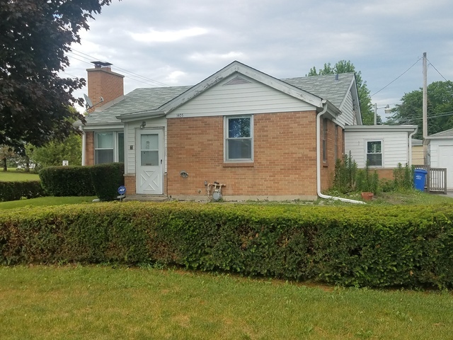 Property Photo:  1405 Oxford Road  IL 60018 