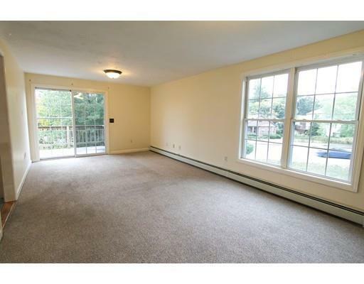 Property Photo:  2 Hyannis Pl  MA 01604 