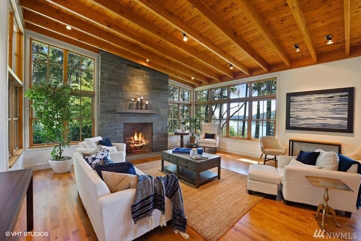 Property Photo:  10705 NE Halls Hill Rd  WA 98110 