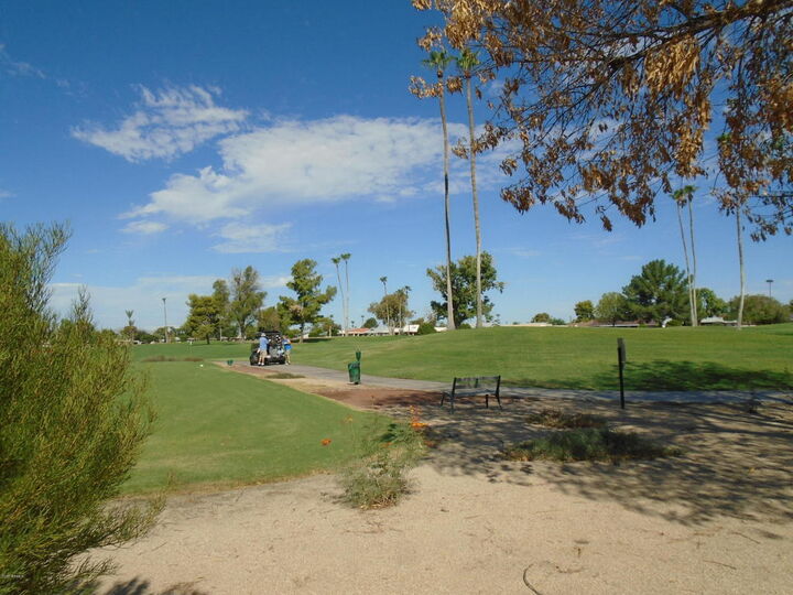Property Photo: 10454 W Prairie Hills Circle AZ 85351