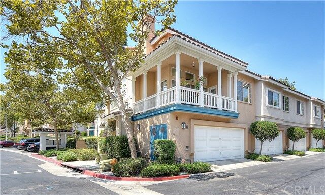 Property Photo: 81 Tierra Montanosa CA 92688
