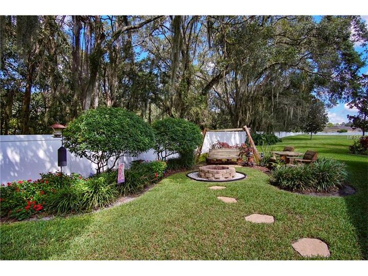 Property Photo: 1934 Samantha Lane FL 33594