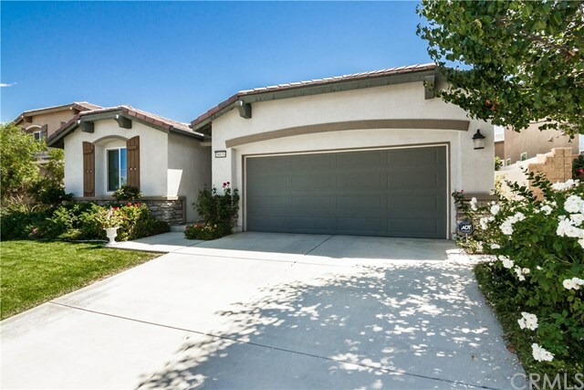 Property Photo:  38030 Turning Leaf Court  CA 92563 