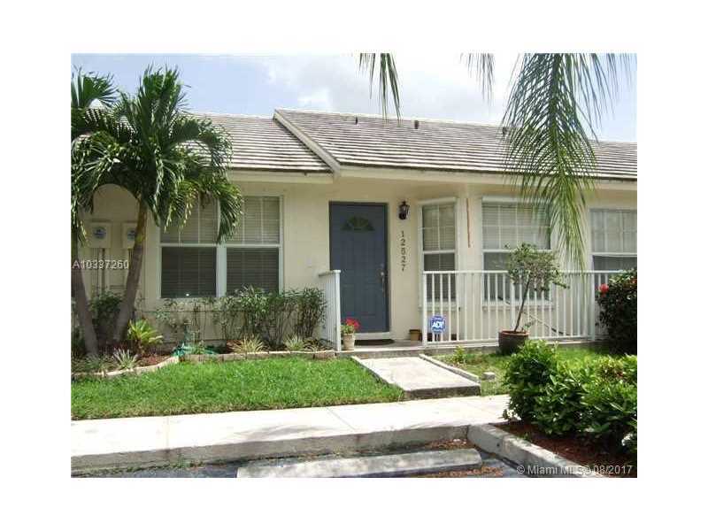 Property Photo: 12527 SW 147th Ter FL 33186